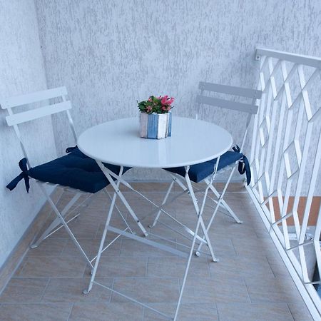 Dimora Dei Sogni Bed & Breakfast Civitanova Marche Bagian luar foto